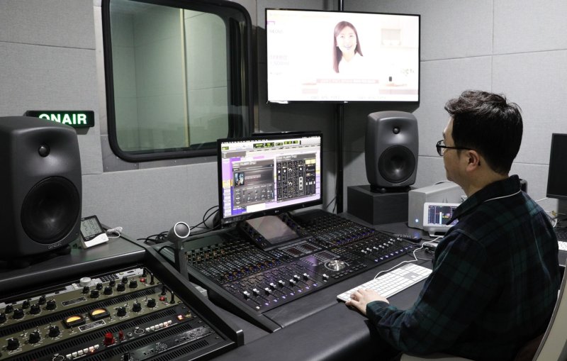 (SK스토아 제공).