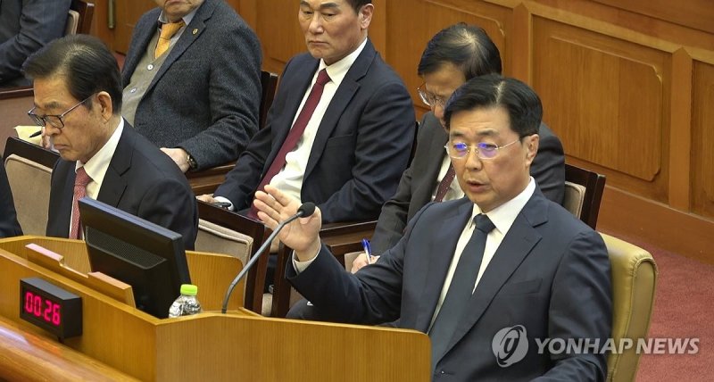 윤 대통령의 탄핵 심판 10차 변론서 증언하는 홍장원 전 국정원 1차장 (출처=연합뉴스)