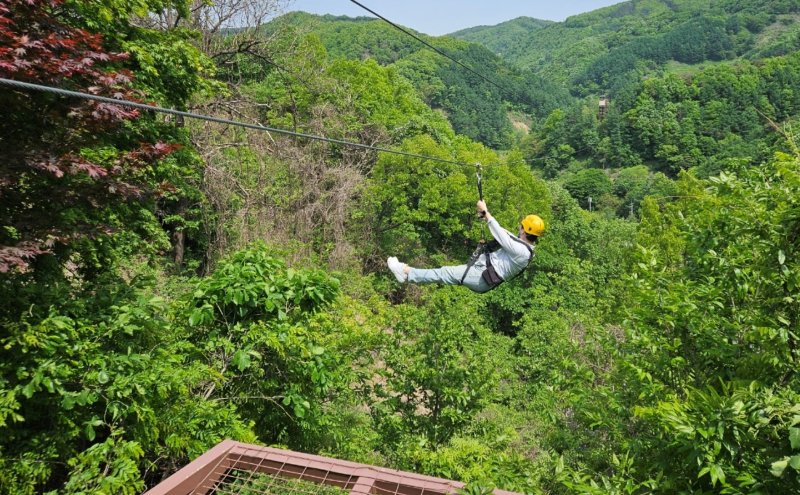 증평 좌구산휴양랜드 줄타기/뉴스1