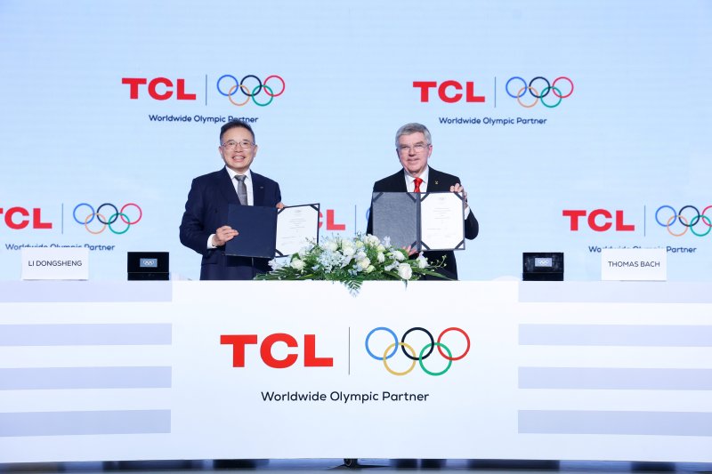 TCL이 IOC와 2032년까지 글로벌(Worldwide) 파트너십을 체결한다고 21일 밝혔다. (사진제공 = TCL)