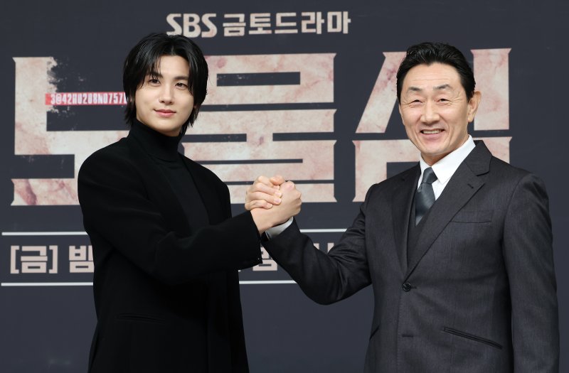 '보물섬' 야망남 변신 박형식…"서강준 '언더커버'보다 잘 되길"