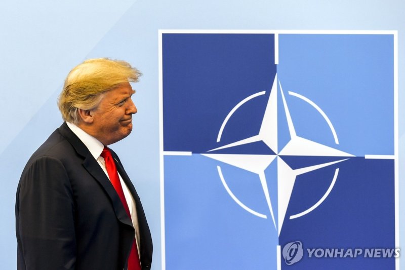 트럼프 노골적 친러행보에 유럽서 '나토 와해' 우려까지 제기 (출처=연합뉴스)