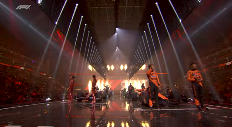 19일(현지시간) 영국 런던 오투(O2) 아레나 'F175'에 참가한 선수들이 팬들에게 인사하고 있다. 유튜브 캡처