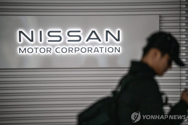"스가 전총리 등 日고위급 닛산에 테슬라 투자 추진" (출처=연합뉴스)
