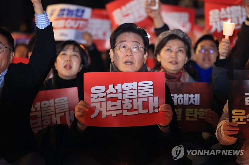 민주당 이재명 대표, 거부권 거부 전국비상행동 2차 시민행진 참석 (출처=연합뉴스)