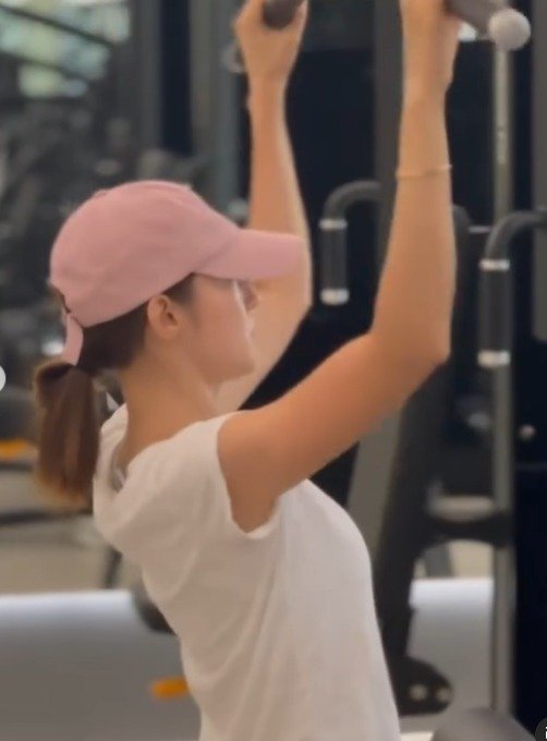 '임창정♥' 서하얀, 운동으로 만든 슬림 몸매 "마음 유연하지 않아"