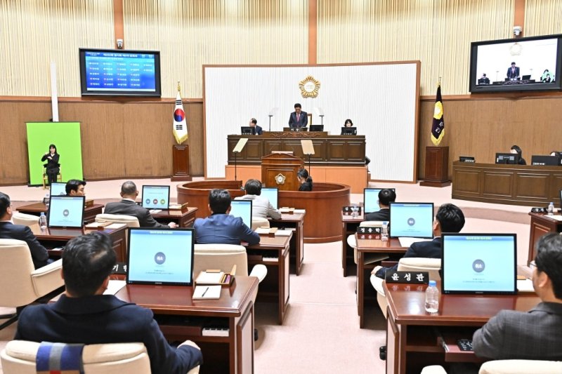 진주시의회 본회의 (출처=연합뉴스)