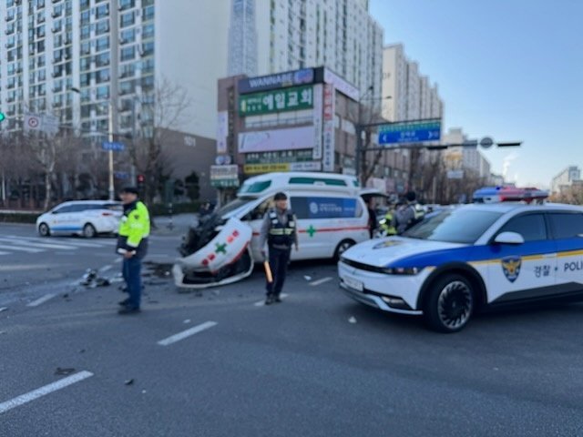 사고현장(인천소방본부제공.재판매 및 DB금지)