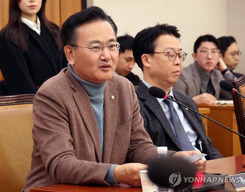 의사진행 발언하는 유상범 국민의힘 법사위 간사 (출처=연합뉴스)