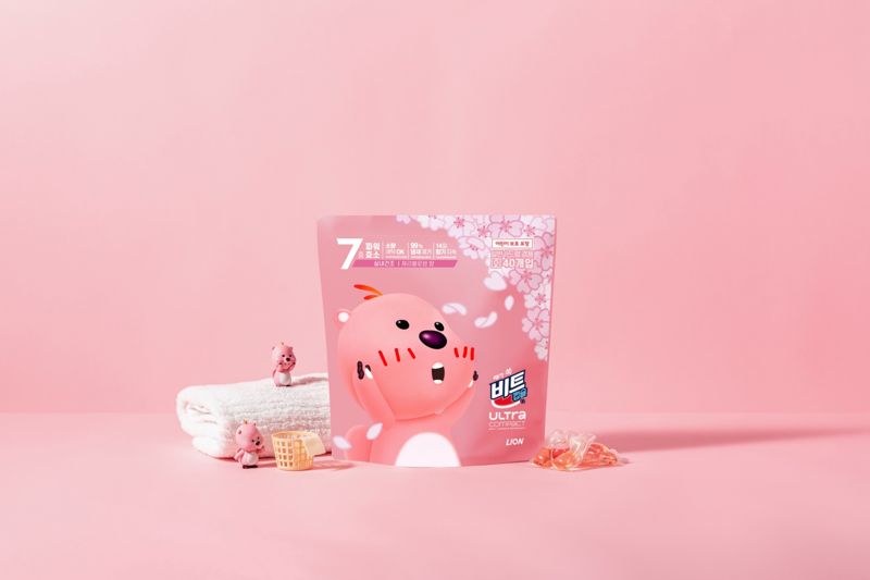 잔망루피와 만난 '때가 쏙 비트' 봄 한정 체리블로썸 캡슐세제 선봬