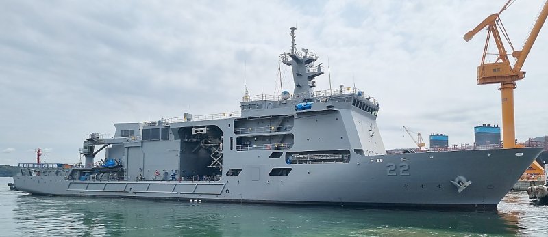 신형 잠수함구조함(ASR)-II '강화도함'이 1일 해군에 인도됐다. (방위사업청 제공) 2024.11.1/뉴스1