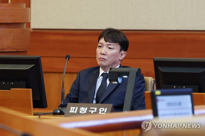비위 의혹 탄핵 심판 2회 변론기일 출석한 이정섭 검사 (출처=연합뉴스)