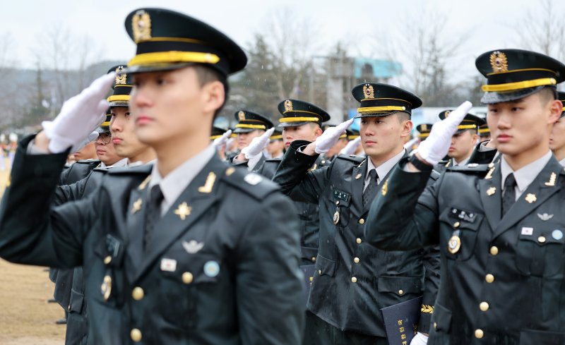 육군3사관학교, 60기 졸업&middot;임관식 "육군 소위 368명 탄생"