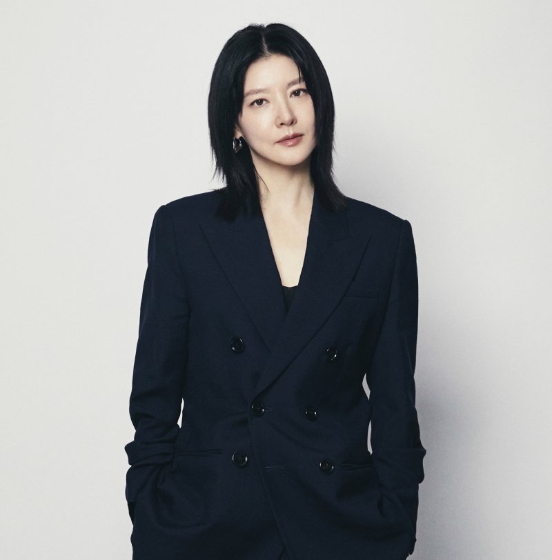 배우 이영애가 연극 '헤다 가블러'에 출연한다. (사진=LG 아트센터 제공) *재판매 및 DB 금지