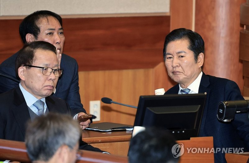 탄핵심판 11차 출석한 국회 탄핵소추위원단 (출처=연합뉴스)