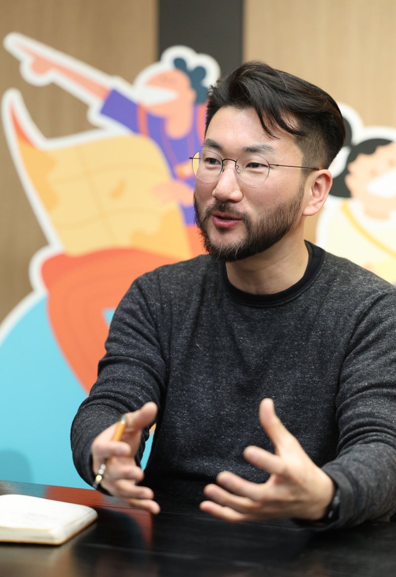 이준호 클룩 한국 지사장이 12일 오후 서울 서초구의 한 공유오피스에서 뉴스1과 인터뷰를 하고 있다. 2025.2.12/뉴스1 ⓒ News1 신웅수 기자