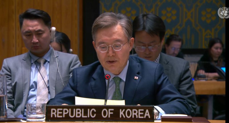 황준국 주유엔 미국대사가 24일(현지 시간) 유엔 안전보장이사회 우크라이나 관련 회의에서 발언하고 있다. (사진=유엔 웹TV 캡처) 2025.02.25. *재판매 및 DB 금지