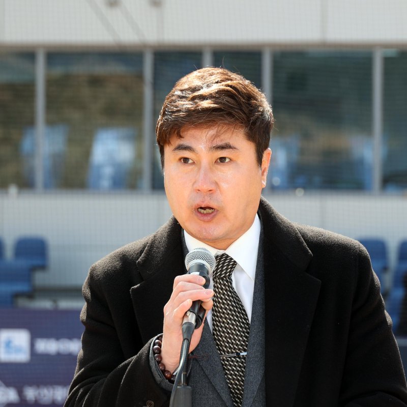 "롯데자이언츠 합류, 고교야구 발전 일익"... "새 시즌 시작하는 대회, 올해 판도 가늠" [2025 롯데자이언츠·파이낸셜뉴스배 명문고 야구열전]