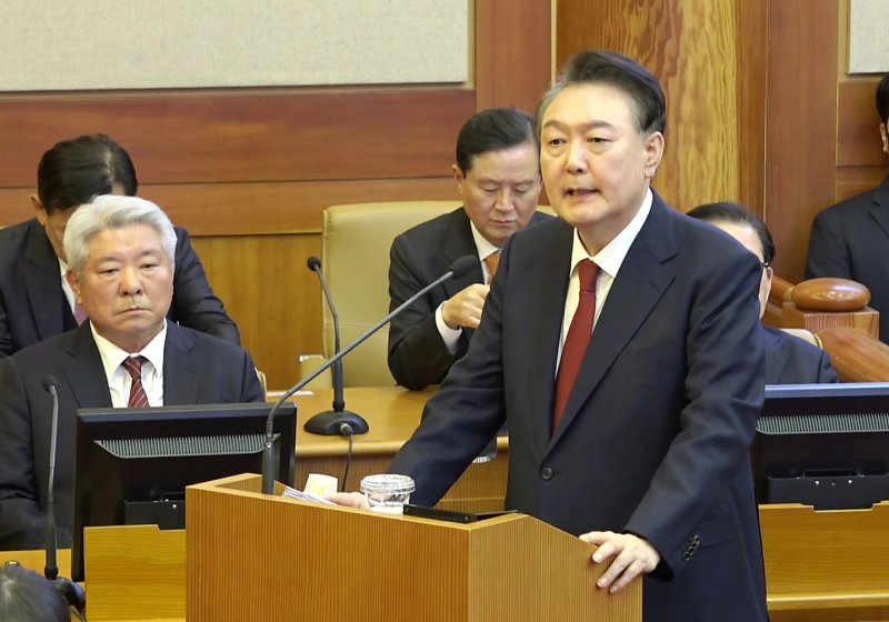 헌정사 첫 최후진술 나선 尹...거야 비판, 계엄 정당성 강변에 초점[종합]