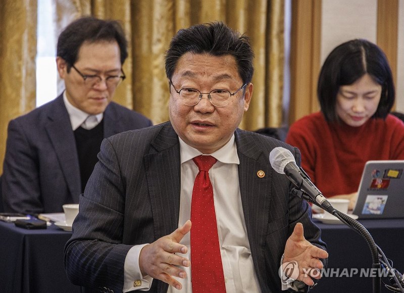 출산율 반등 관련 발언하는 주형환 저출산고령사회위원회 부위원장 (출처=연합뉴스)