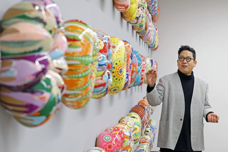 김재용 '런 도넛 런'展.. "달콤한 도넛의 매력 보러 오세요"