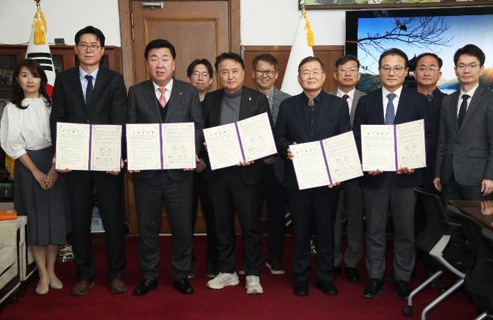 로봇올림피아드 한국대회 업무협약 (출처=연합뉴스)
