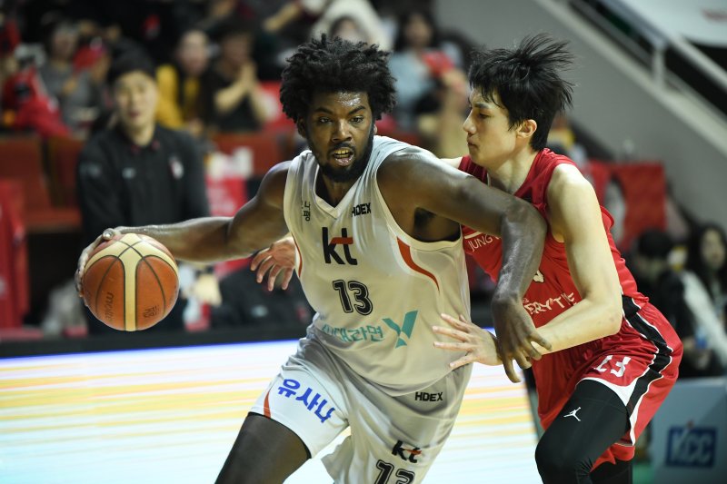 [서울=뉴시스] 프로농구 수원 KT의 레이션 해먼즈. (사진=KBL 제공) *재판매 및 DB 금지