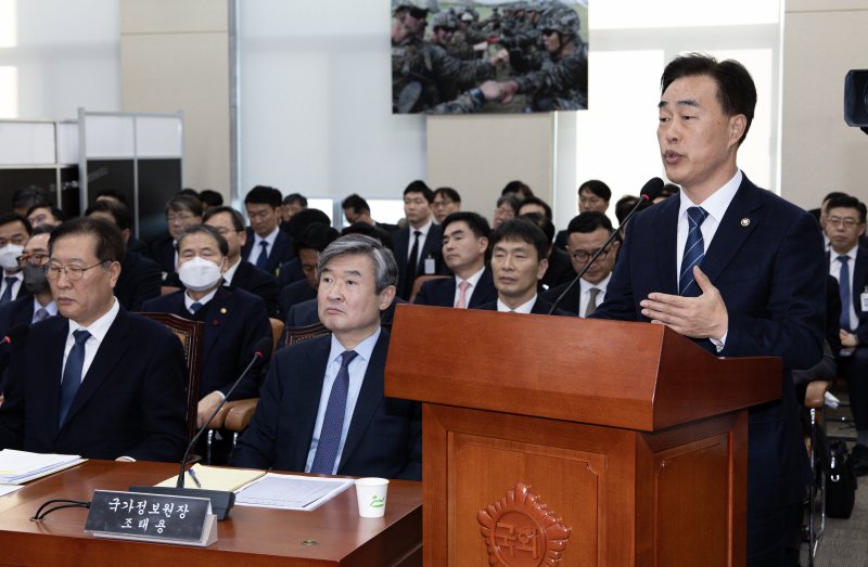 허석곤 소방청장이 서울 여의도 국회에서 열린 윤석열 정부의 비상계엄 선포를 통한 내란 혐의 진상규명 국정조사특별위원회 제4차 전체회의에서 의원 질의에 답변하고 있다. 2025.1.15/뉴스1 ⓒ News1 이재명 기자