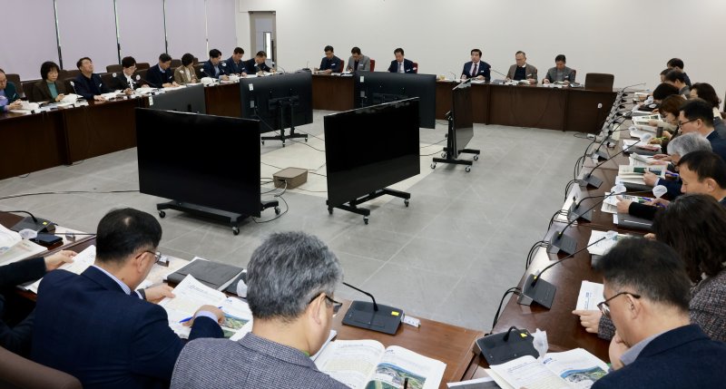 [보령=뉴시스] 보령시 '2026년도 정부예산 확보추진 전략 보고회' 모습. (사진=보령시청 제공) 2025.02.27. photo.newsis.com *재판매 및 DB 금지