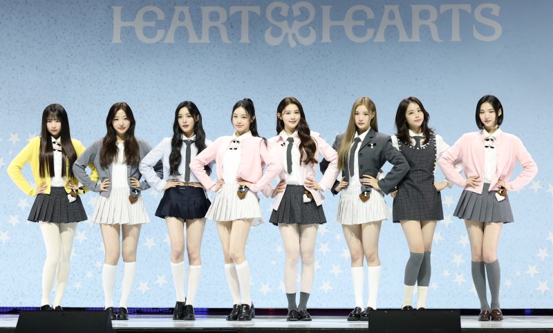 그룹 하츠투하츠(Hearts2Hearts) 이안이 24일 서울 광진구 예스24 라이브홀에서 가진 첫 싱글 '더 체이스(The Chase)' 발매 쇼케이스에서 포즈를 취하고 있다. 2025.2.24/뉴스1 ⓒ News1 권현진 기자