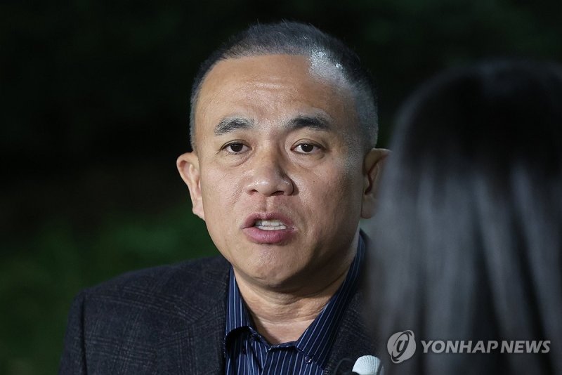 검찰, '공천개입 의혹' 명태균 소환…중앙지검 이송 뒤 처음 (출처=연합뉴스)