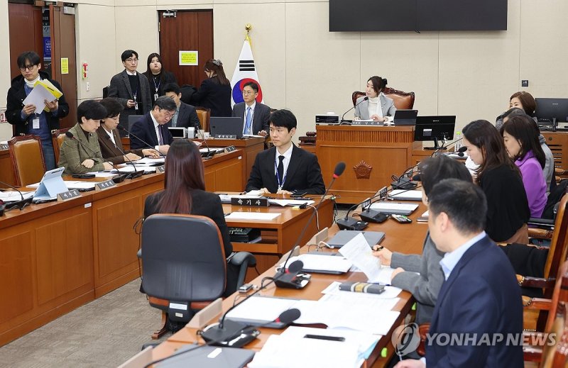 보건복지위원회 법안심사제1소위원회 (출처=연합뉴스)