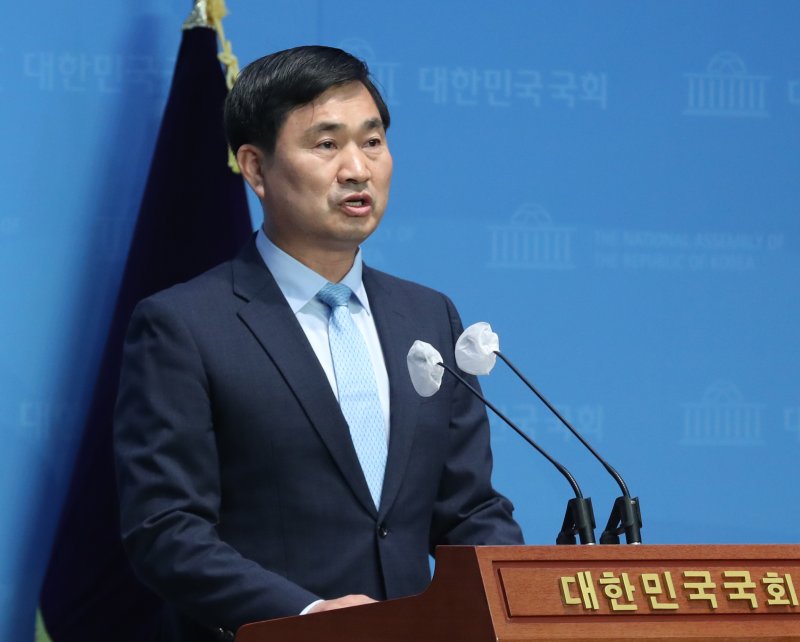 김도균 더불어민주당 강원도당위원장.(뉴스1 DB, 재판매 및 DB 금지) ⓒ News1 송원영 기자
