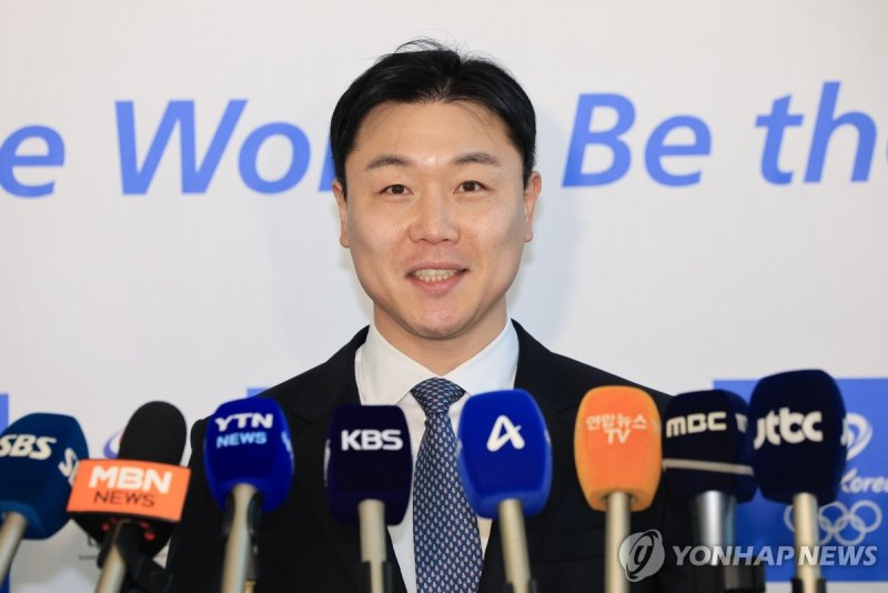 IOC 선수위원 국내 후보 도전하는 봅슬레이 원윤종 (출처=연합뉴스)