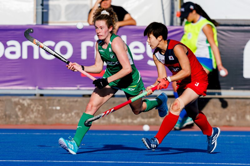 [서울=뉴시스] 2024~2025시즌 국제하키연맹(FIH) 네이션스컵 조별리그 B조 3차전 대한민국 대 아일랜드의 맞대결 장면. (사진=FIH SNS 캡처) *재판매 및 DB 금지