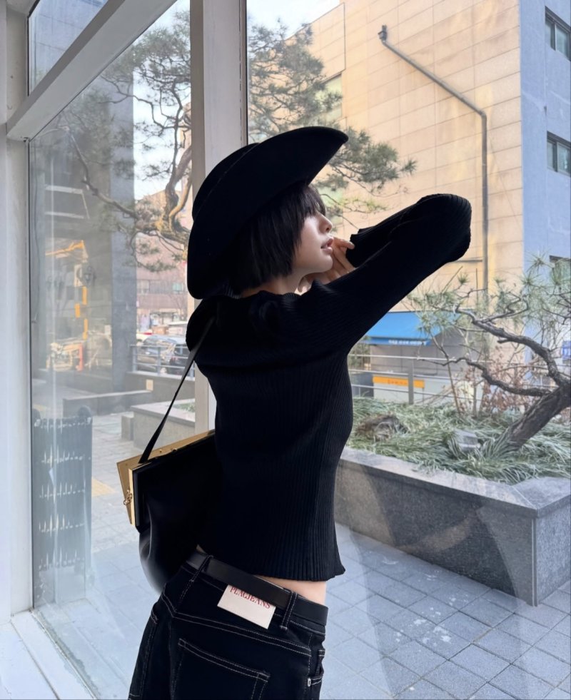 [서울=뉴시스] 나나. (사진=나나 인스타그램 캡처) 2025.02.28. photo@newsis.com *재판매 및 DB 금지