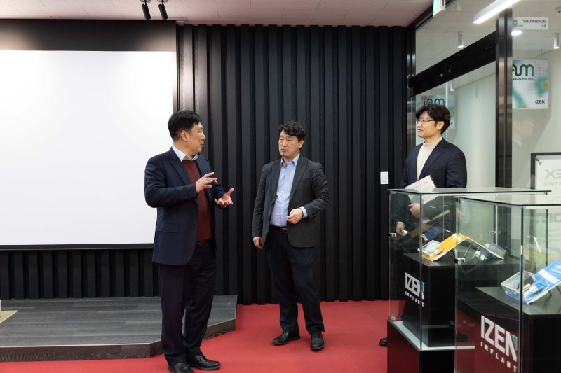 이젠임플란트 현장 간담회 전경 (TIPA 제공)