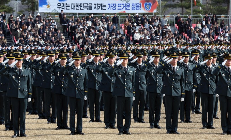 학군장교(ROTC) 2758명 소위로…제2연평해전 영웅 딸도 임관