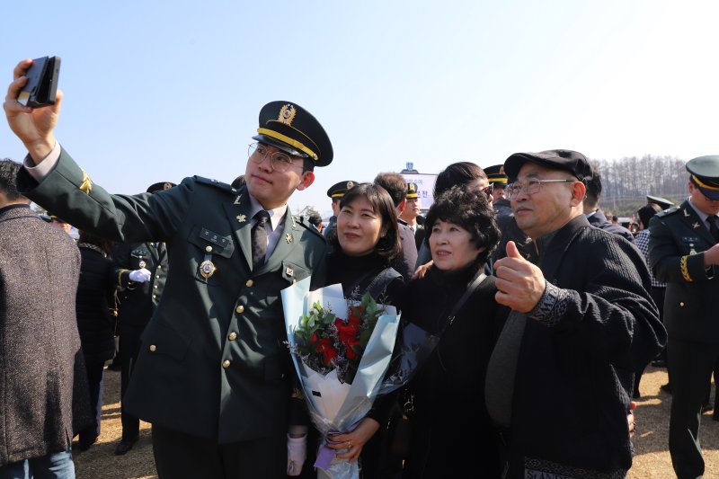 학군장교(ROTC) 2758명 소위로…제2연평해전 영웅 딸도 임관