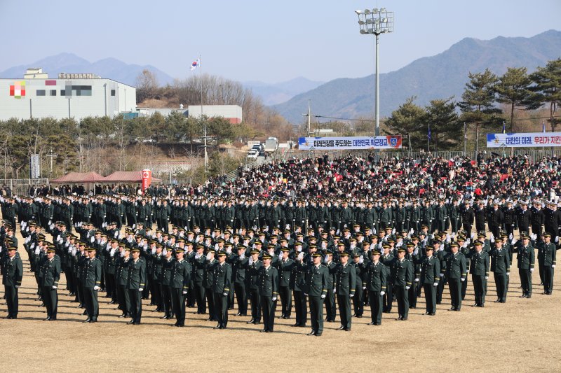 학군장교(ROTC) 2758명 소위로…제2연평해전 영웅 딸도 임관