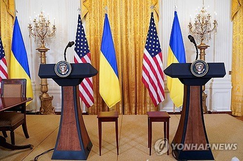 텅빈 기자회견장 (출처=연합뉴스)