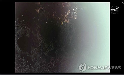 착륙 직후 블루 고스트의 모습 (출처=연합뉴스)