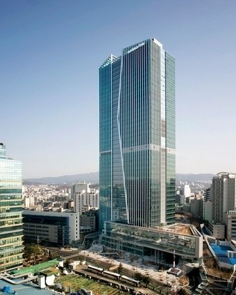 코웨이 서울 구로구 G타워 사옥(코웨이 제공)