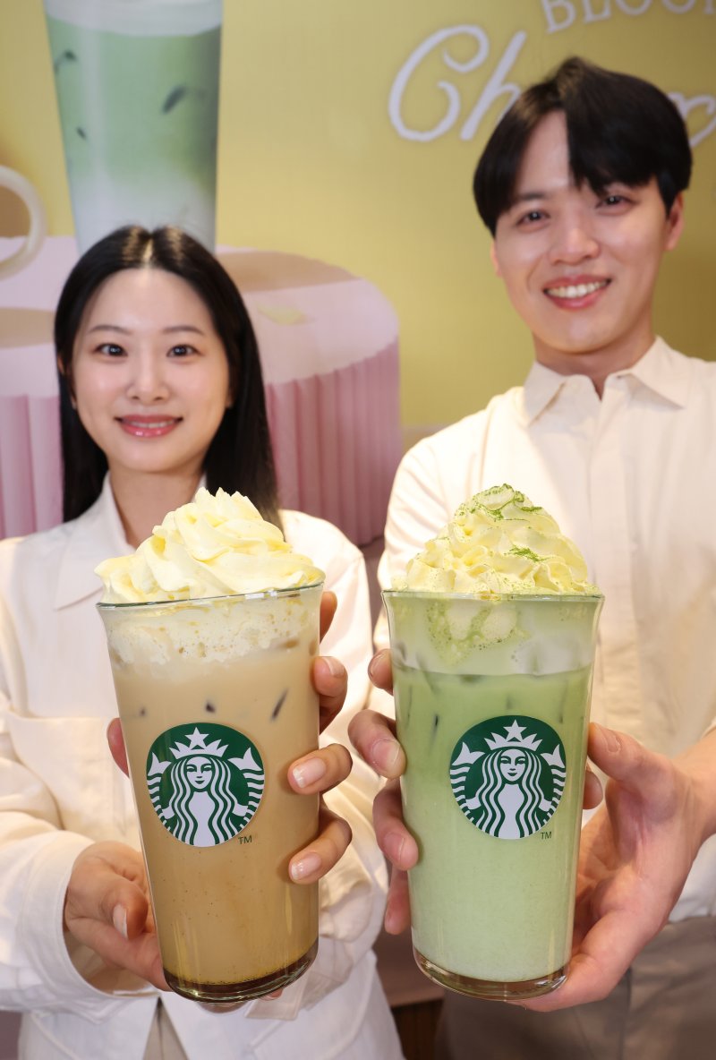 봄 음료 전쟁, 올해는 '컬러'로 승부한다