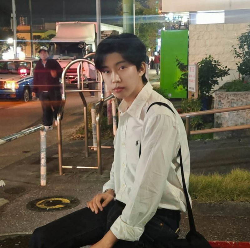 임영웅, '뭐요' 논란 후 3개월만의 SNS 재개…팬들은 환호 [N이슈]