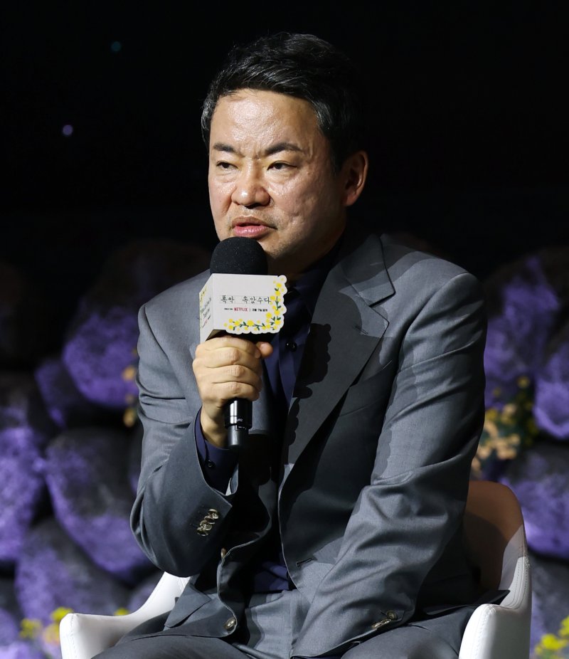 아이유♥박보검에 600억 제작비…초호화 라인업 '폭싹 속았수다'(종합)