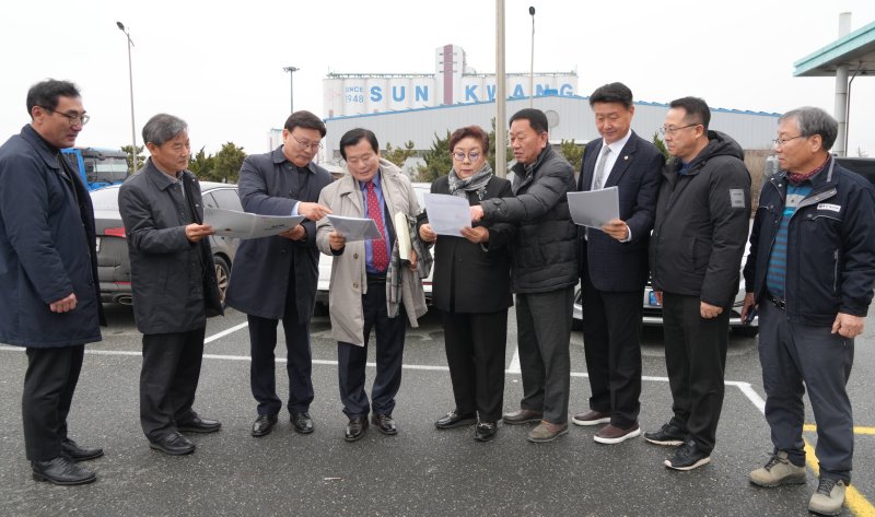 매해 토사 300만㎥ 쌓이는 군산항…전북도의회, 대책 마련 요구