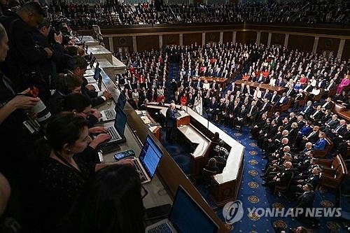 상하원 합동회의서 연설하는 트럼프 (출처=연합뉴스)