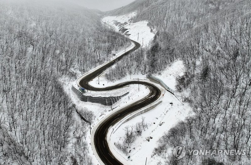 봄 시샘하는 겨울 (출처=연합뉴스)