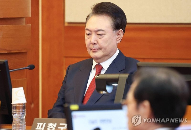 탄핵심판 8차 변론 출석한 윤석열 대통령 (출처=연합뉴스)